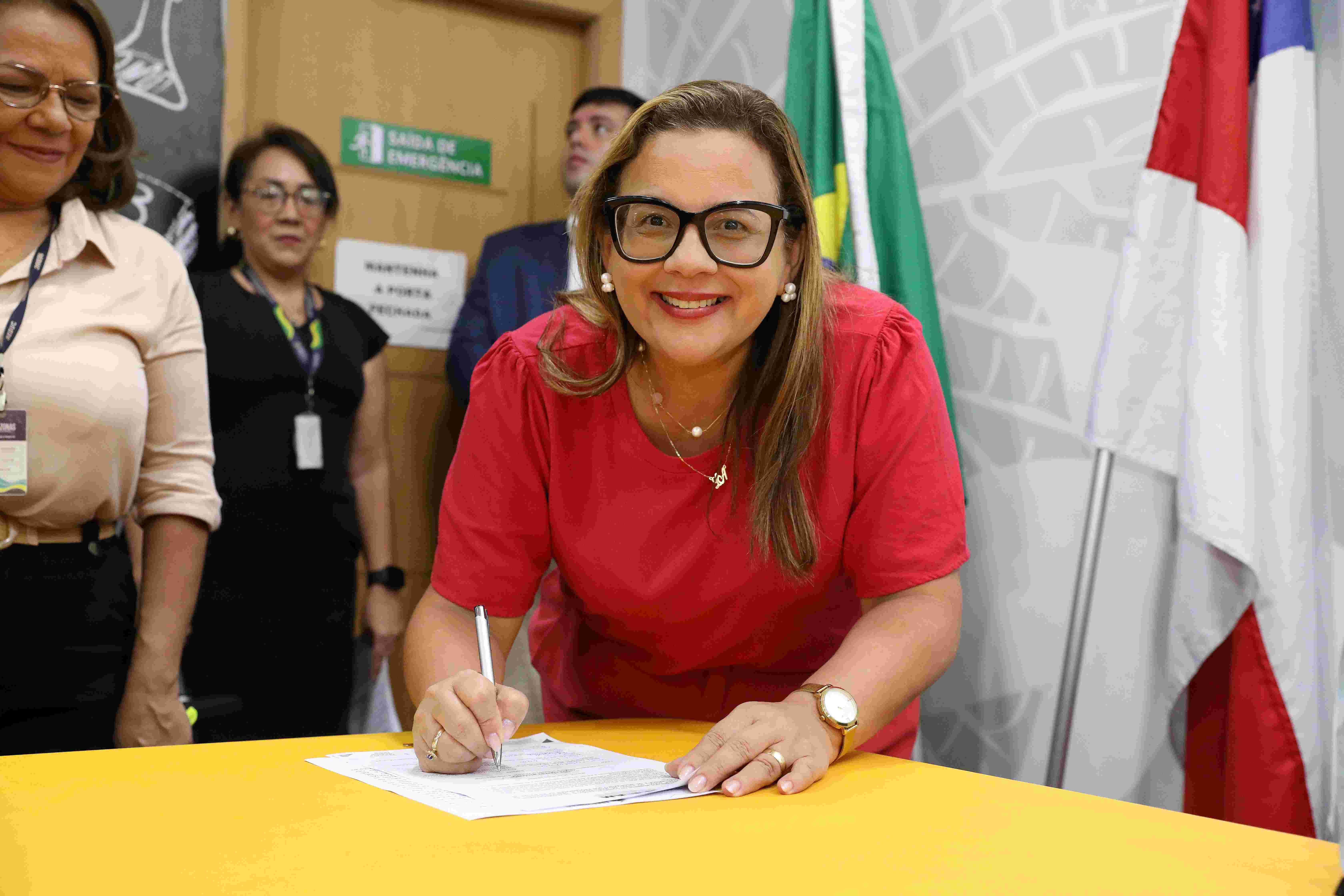 Educacao Posse Conselheiros Fundeb Arlete Mendonca Foto Euzivaldo Queiroz