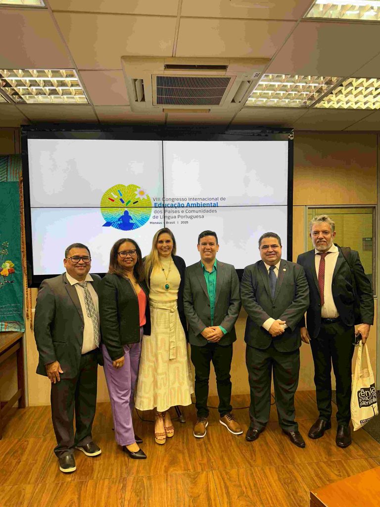 Educacao representantes do Amazonas durante lancamento do congresso internacional de Educacao Ambiental Foto Willas 1 768x1024